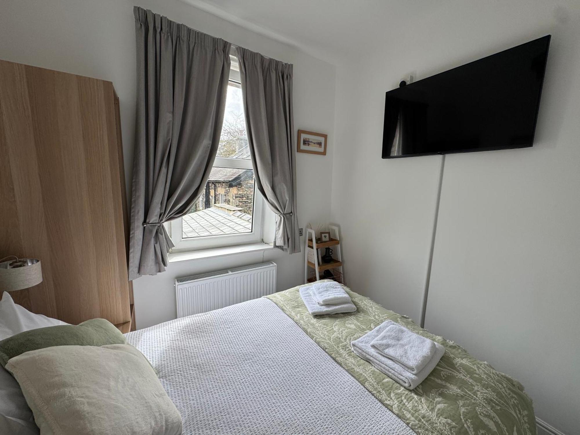 Denecrest Guest House 윈더미어 외부 사진